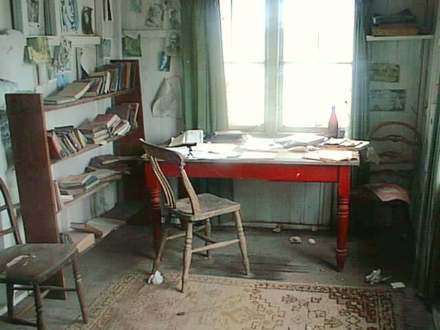 Writing shed