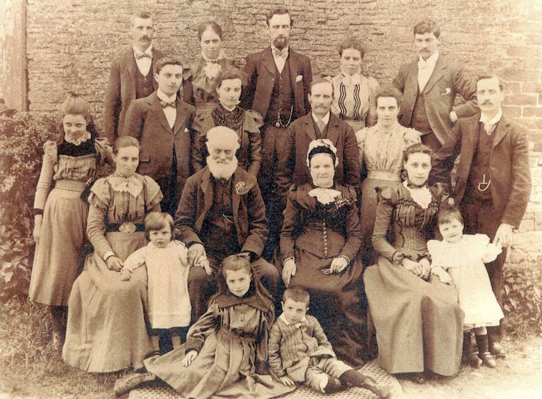 Penny family group, 1899